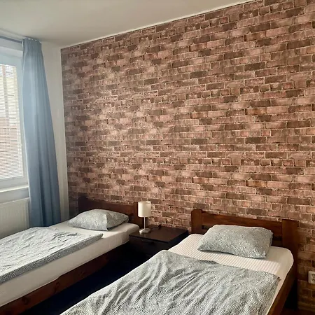 Zizkov Cosy דירה פראג