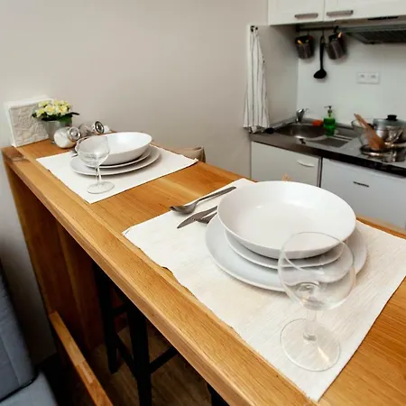Zizkov Cosy דירה פראג