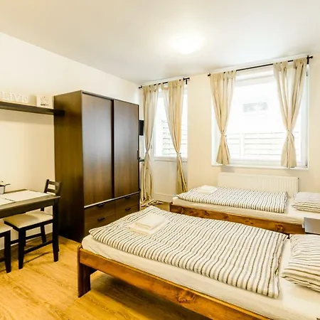 Appartement Zizkov Cosy Praag