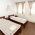 Zizkov Cosy *