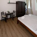 Lejlighed Zizkov Cosy *